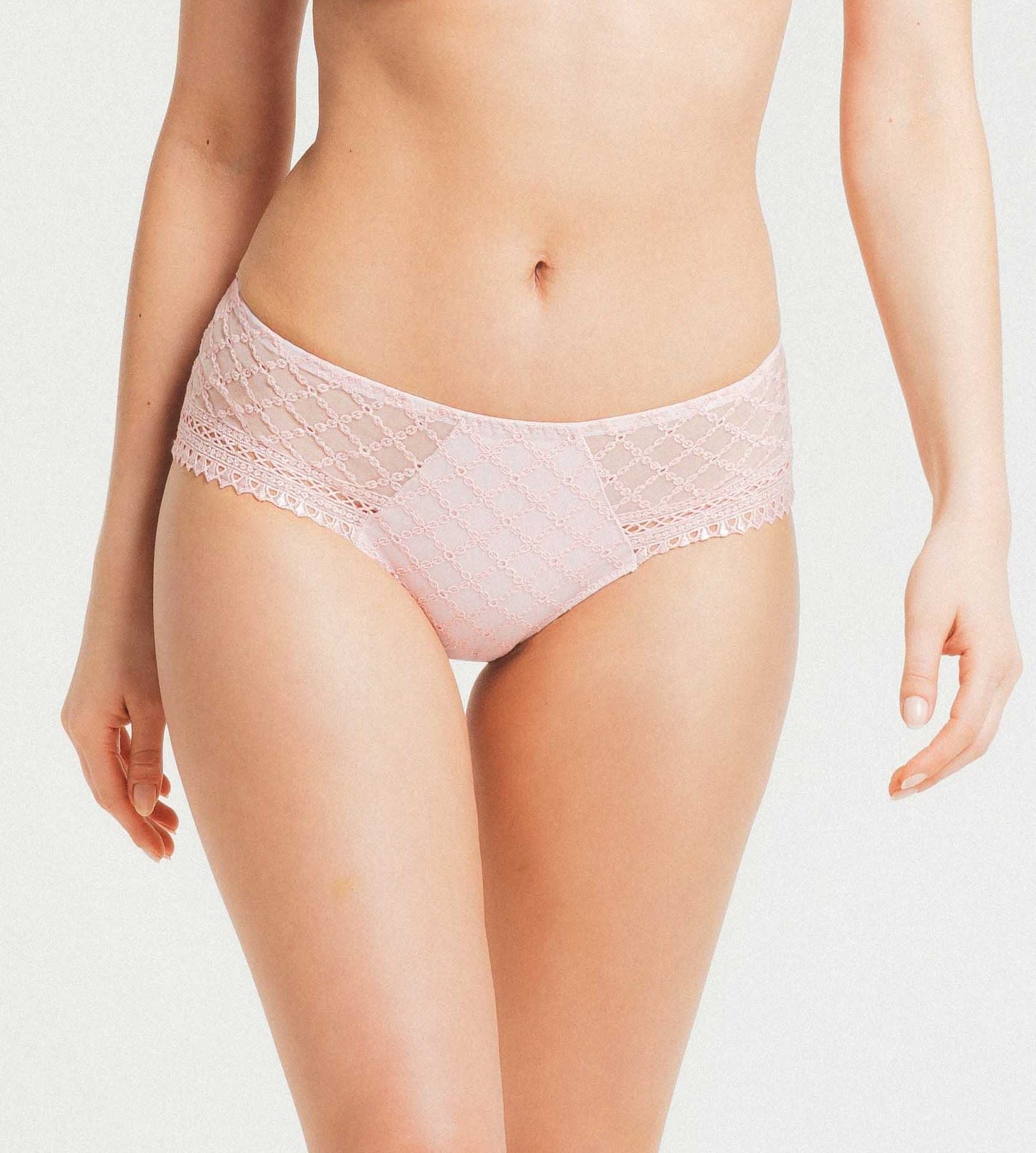 Louisa Bracq Paco Ultraluxe Embroidery Shorty