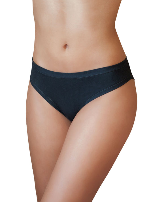 This classic EGi brief is crafted with sublime superior cotton fabric, delivering a fit that's both stretchy and comfortable - ideal for extended wear.