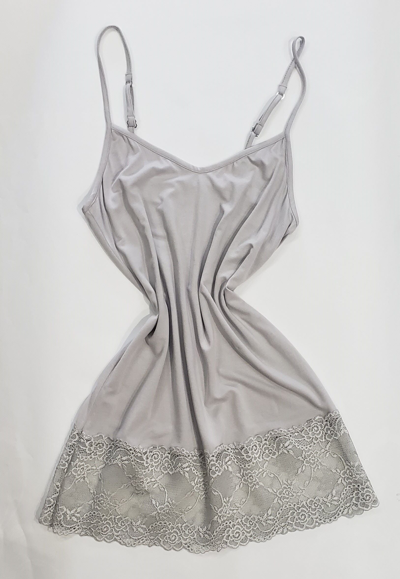 uper-soft babydoll from the Basic line by Andra from Italy.