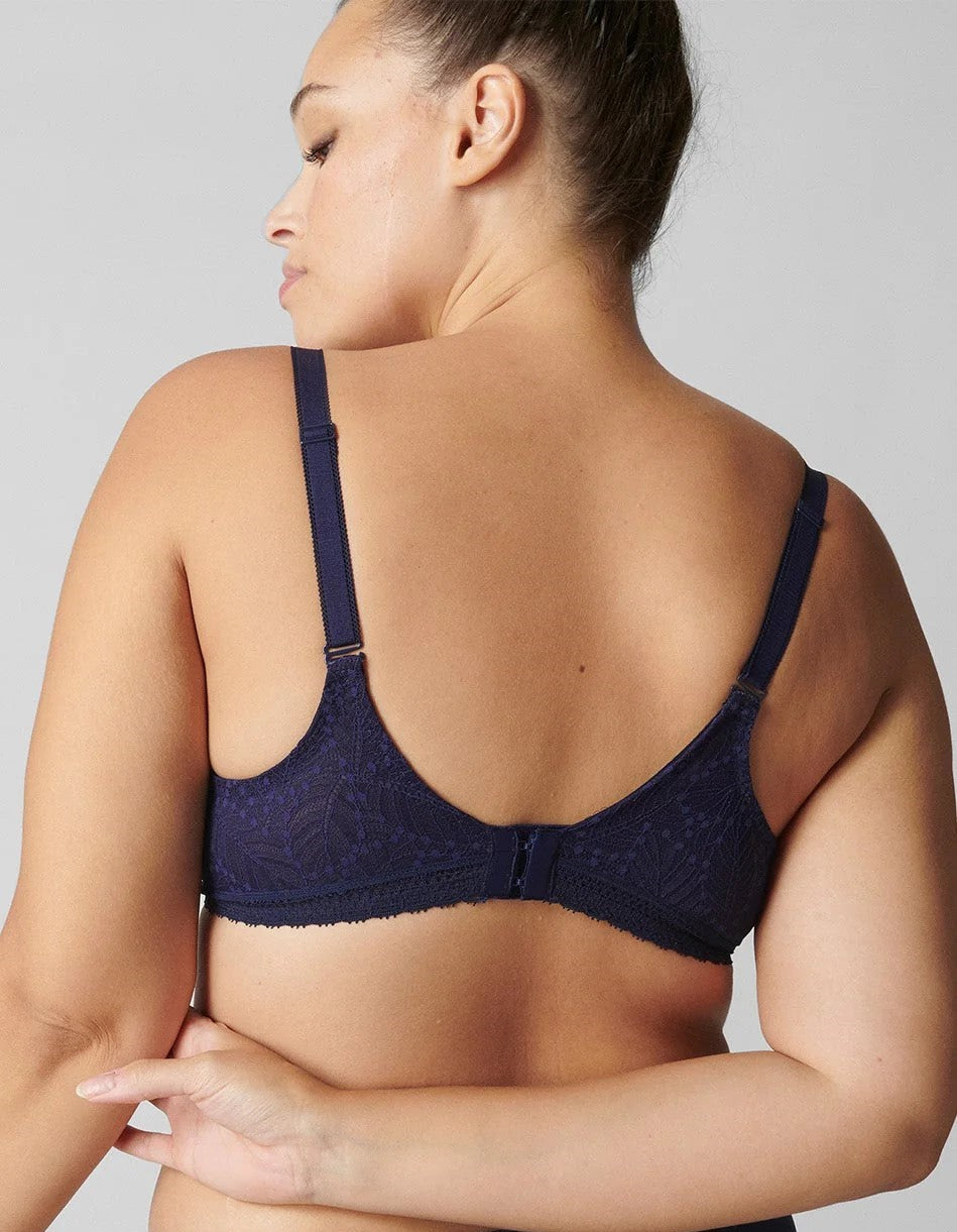 Simone Perele's Comete 3D spacer shaped bra