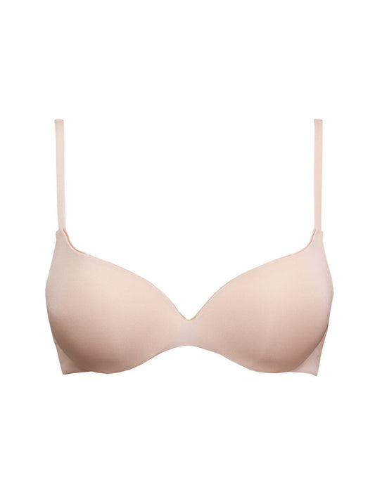 This bra from SIéLEI of Italy is crafted from lightweight microfiber fabric for unrivaled comfort. Seamless construction and silky feel guarantee a smooth fit that is perfect for combining with any look