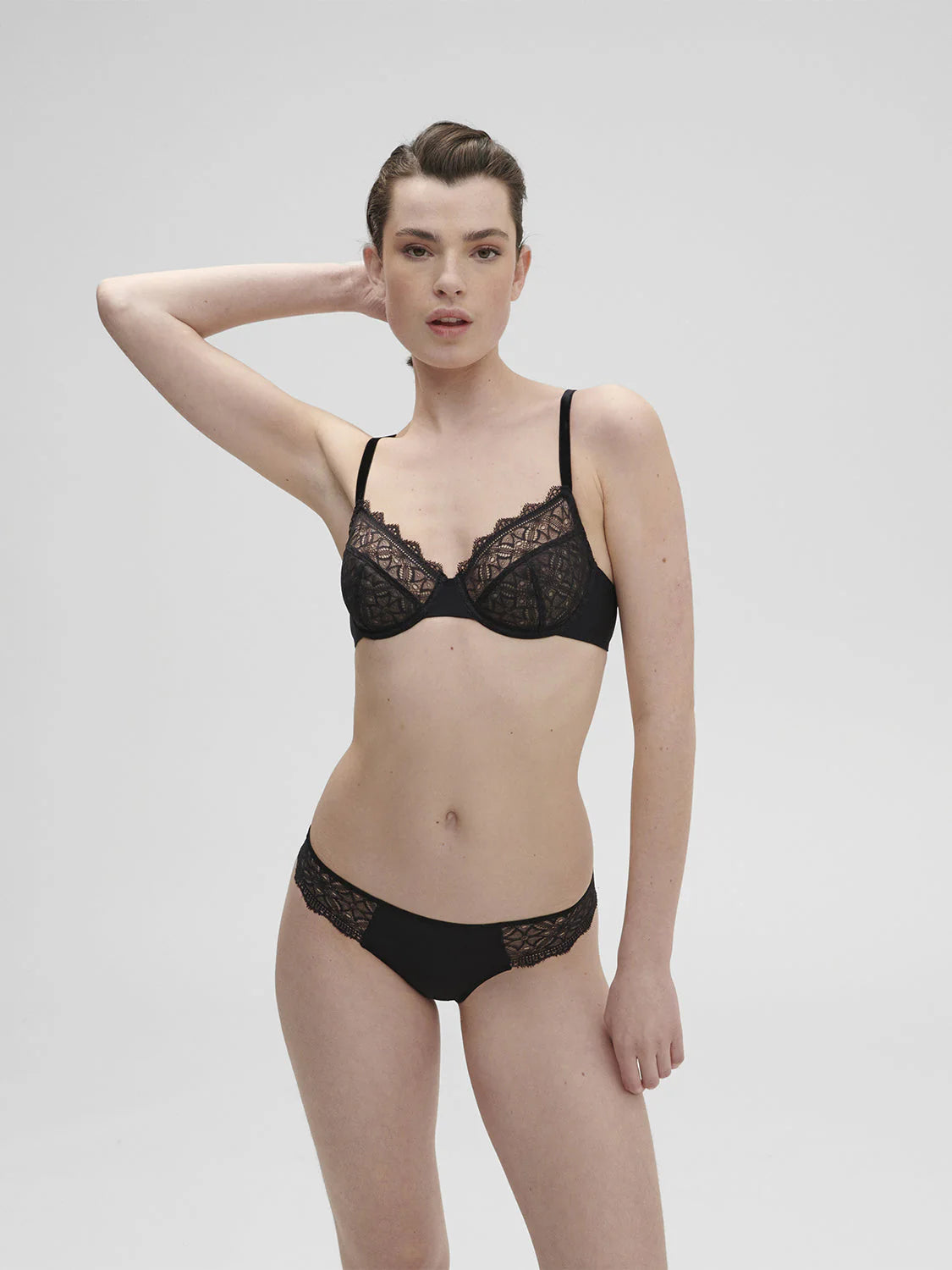 Escale Brief