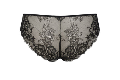 These SIéLEI brief from Italy feature a lightweight, stretchy floral patterned lace for a comfortable fit. 