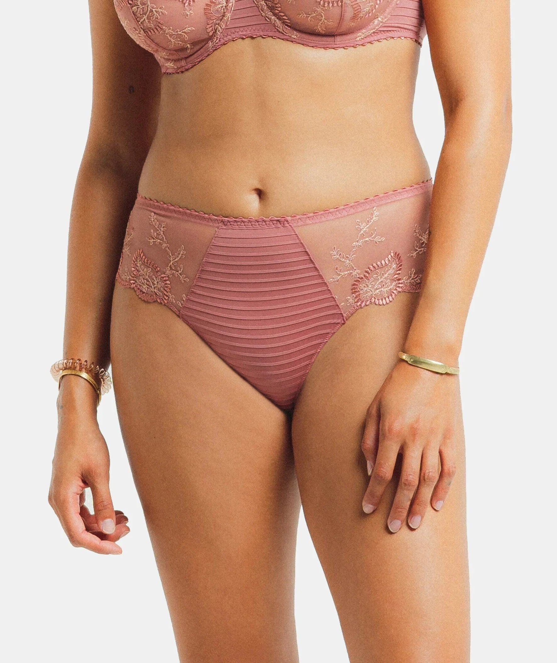 Louisa Bracq Elise Pearlescent Embroidered Leaves Shorty 