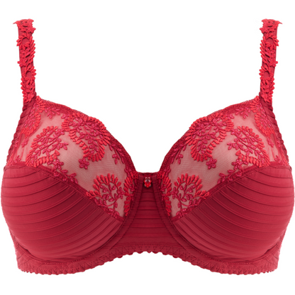 The Élise line from Louisa Bracq is topped off with a full-cup bra featuring embroidered leaves with pearl-esque reflections on the cups, complemented by a transparent tulle. The silky, delicate fabric is designed to give full coverage while offering an ideal, comfortable fit that stays all day.