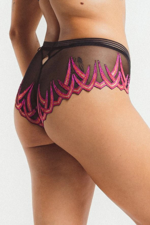 Back of the Virtual Sunset Wireless Bralette Shorty.