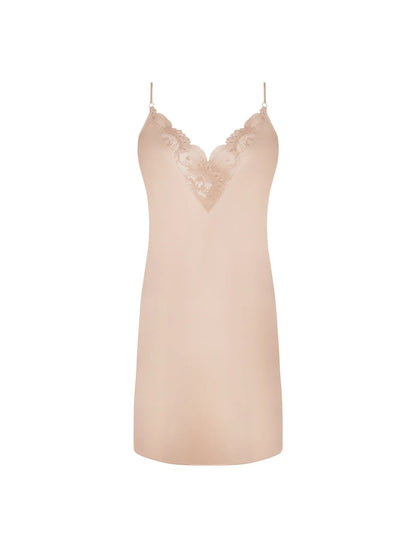 Front of the Deesse En Glam Sophisticated Silk Chemise