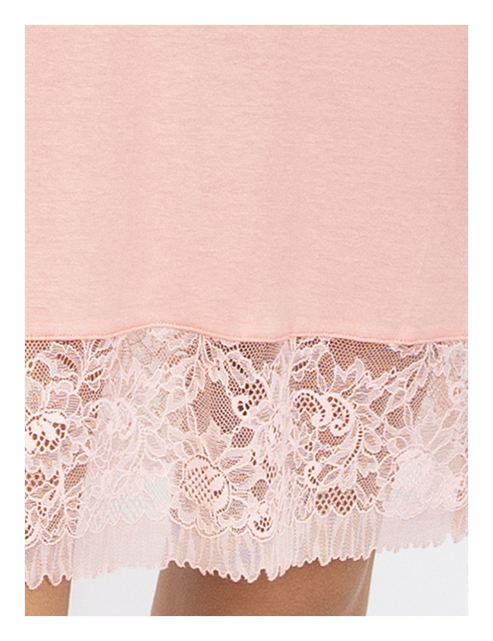 Verdissima's short-sleeved nightgown features a macro-flower motif lace insert for a modern, yet refined design. 