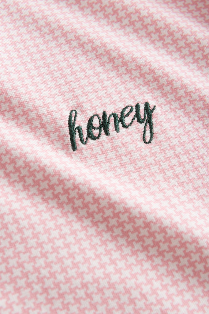 Embroidery "honey" of the Be Happy Cotton Comfortable Shirt