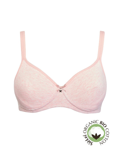 he SIéLEI Organic Cotton line from Italy presents this wire-free, unpadded bra, crafted with hand-picked organic cotton, renowned for its gentle qualities.