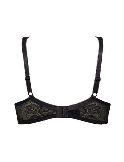 The Wonder Lace line of SIéLEI from Italy features an unpadded, wire-free, soft cup, lace bra. 