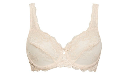 The Wonder Lace line of SIéLEI from Italy features an unpadded soft cup, lace bra.