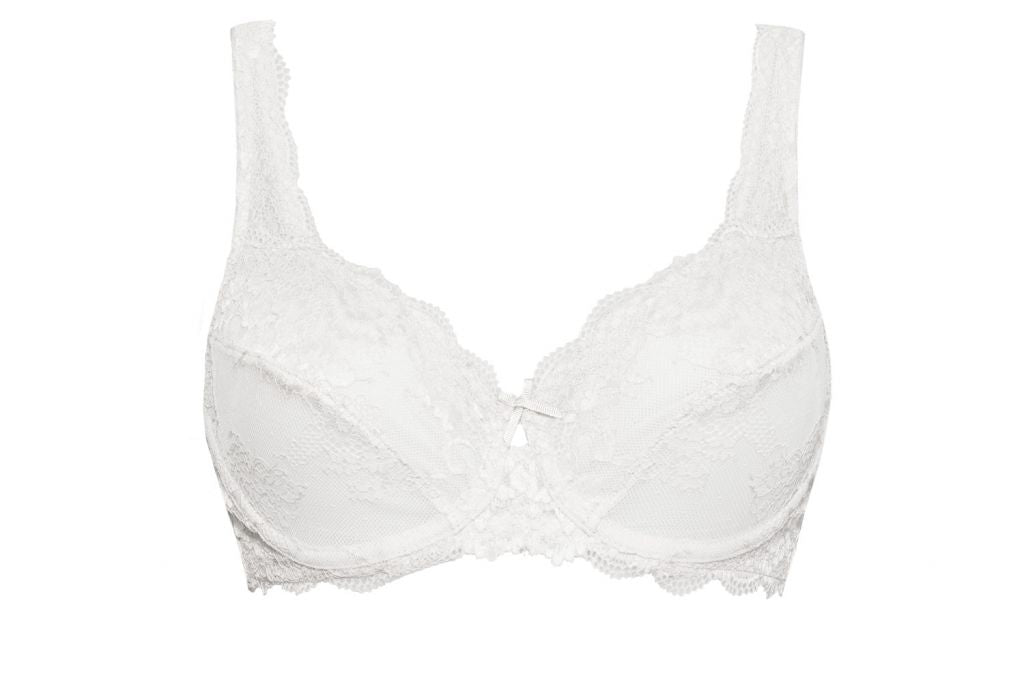 The Wonder Lace line of SIéLEI from Italy features an unpadded soft cup, lace bra.