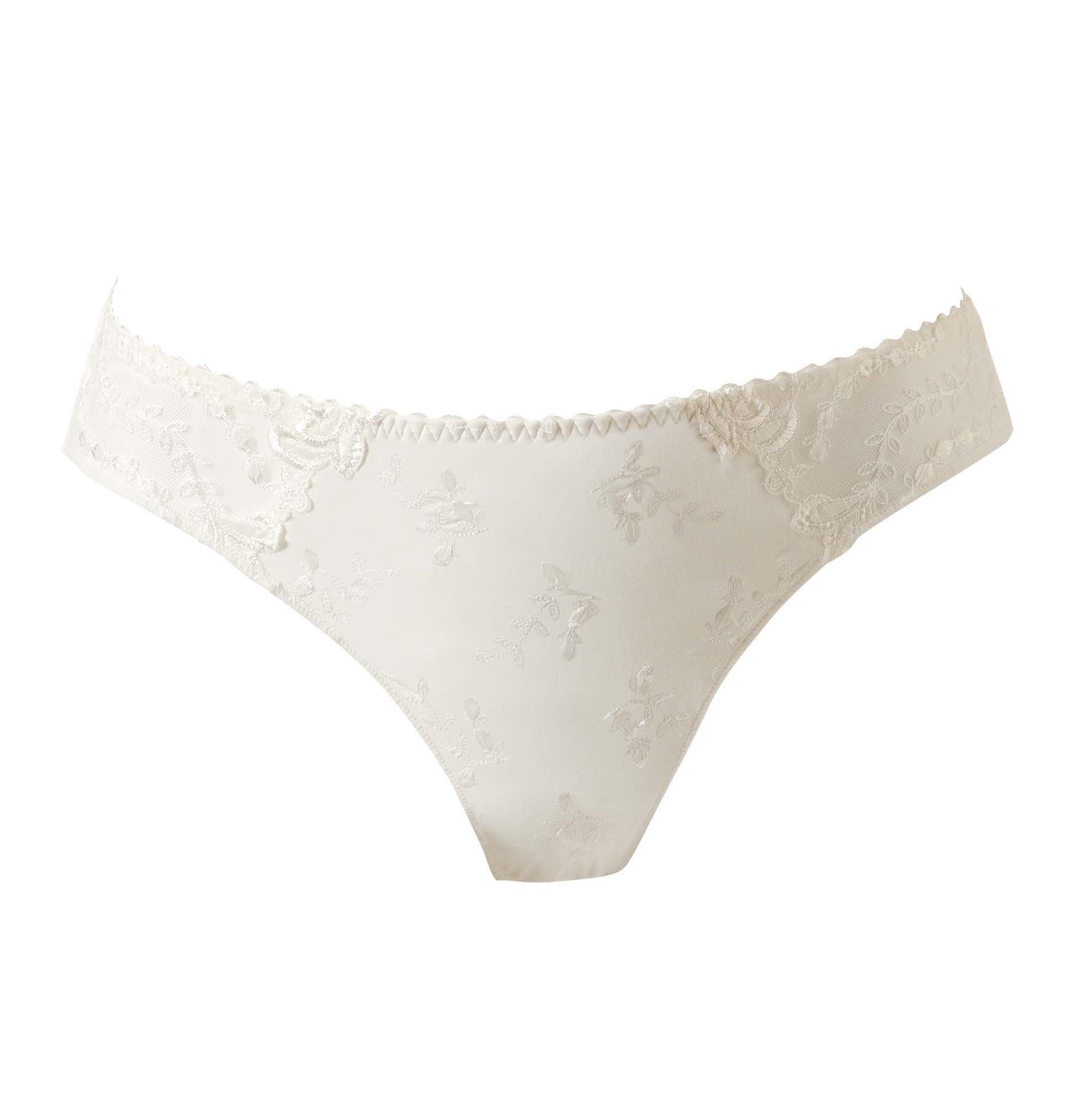 The Louisa Bracq thong from the Lys Royal line is adorned with garlands of small tone-on-tone leaves at the front, and is elevated with a generous floral pattern for a touch of added allure.