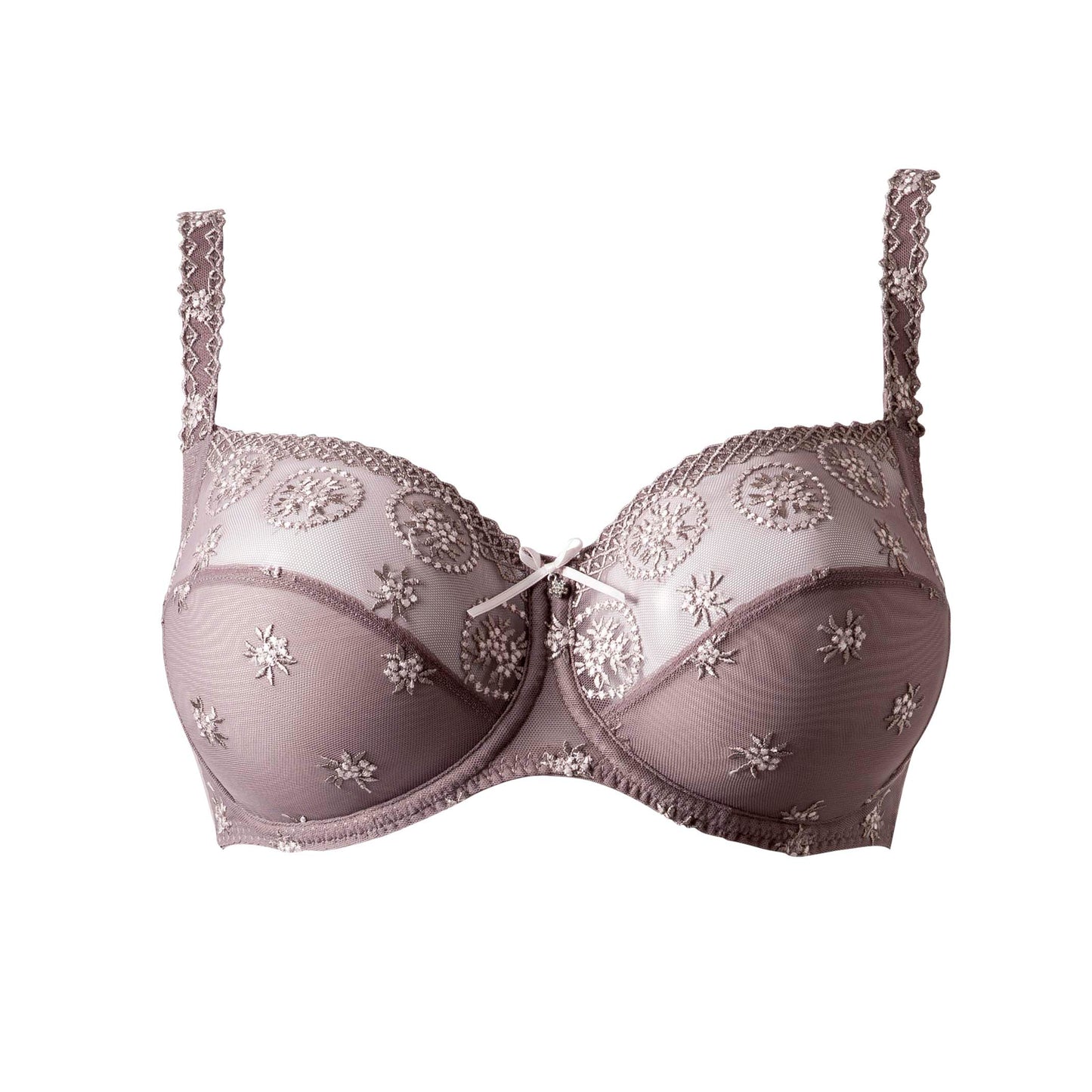 The full cup Louisa Bracq bra from the Chantilly line is distinguished by its chic, refined geometric edges that emphasizes the iridescent medallions.