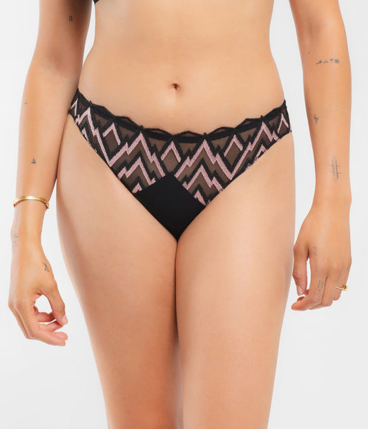 The Louisa Bracq brief from the Ziggy line is a faithful reference to the aesthetics of David Bowie. 